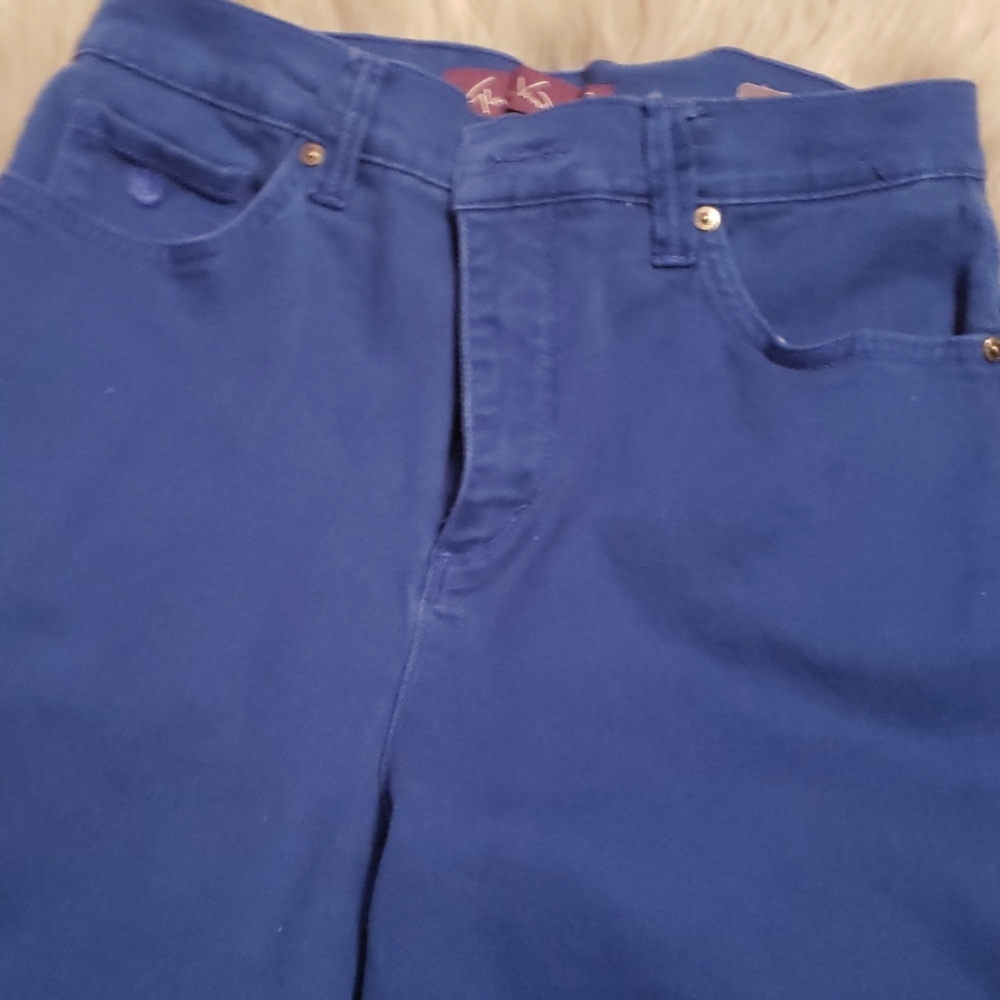 Jeans - Picture 3 of 8